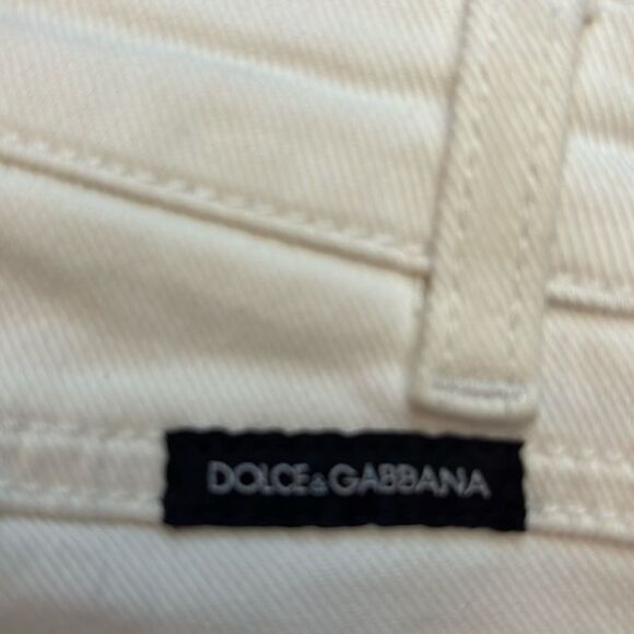 Dolce & Gabbana White Jeans with Pink Rose button, US2 - Picture 7 of 9